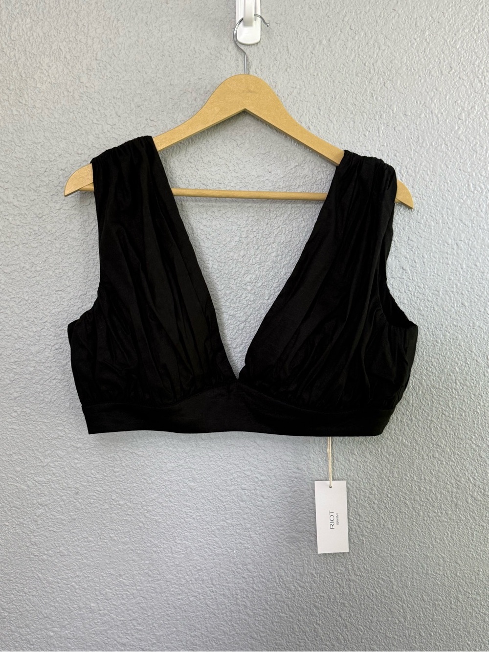 NWT Riot Swim Linen Blend Crop Top in Black